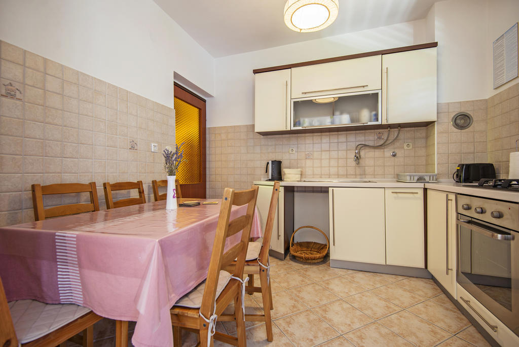 Apartments Petrcane Welcome Zimmer foto