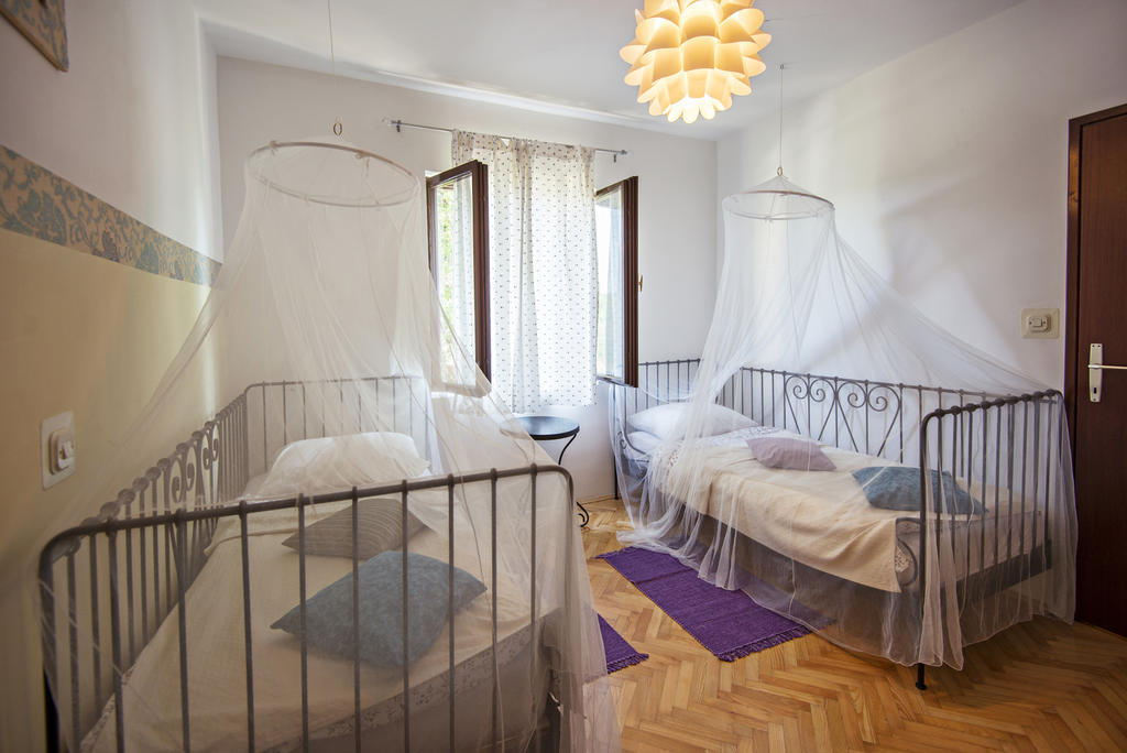 Apartments Petrcane Welcome Zimmer foto